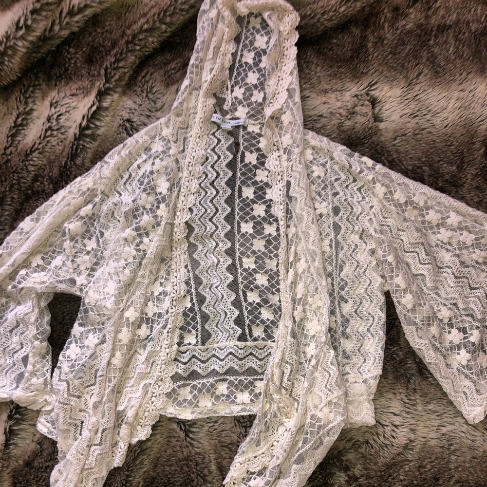 Late For Dinner Lace Wrap